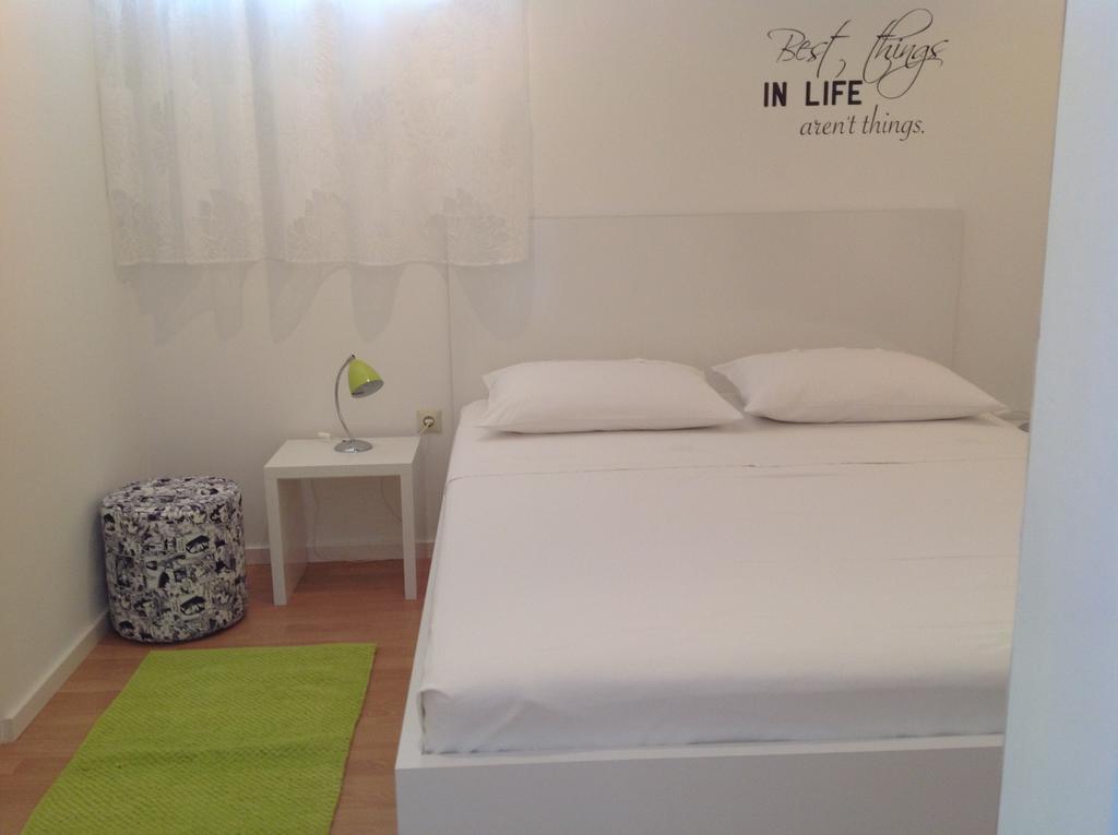 Apartmani Roberta Bol Habitación foto